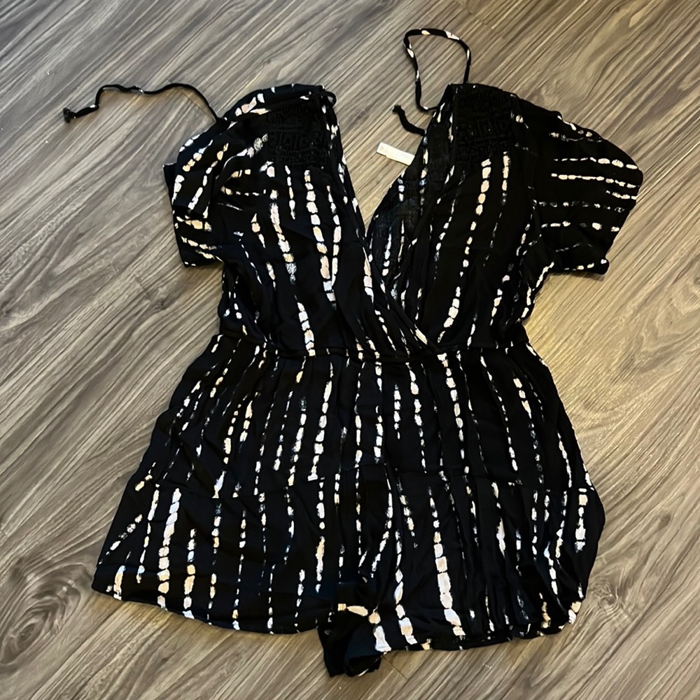 Black and white v-neck romper